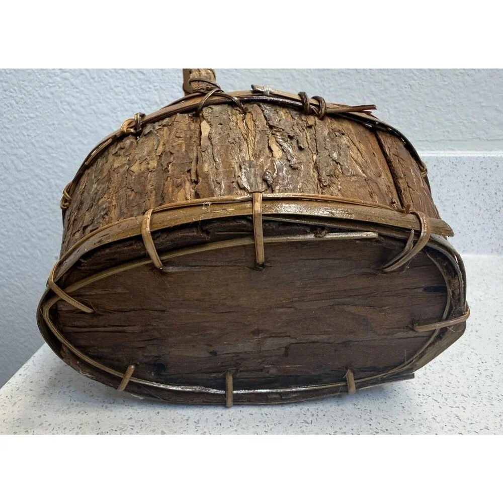 Vtg Primitive Native Tree Bark Basket Decor Hanging Gathering Berry Rustic